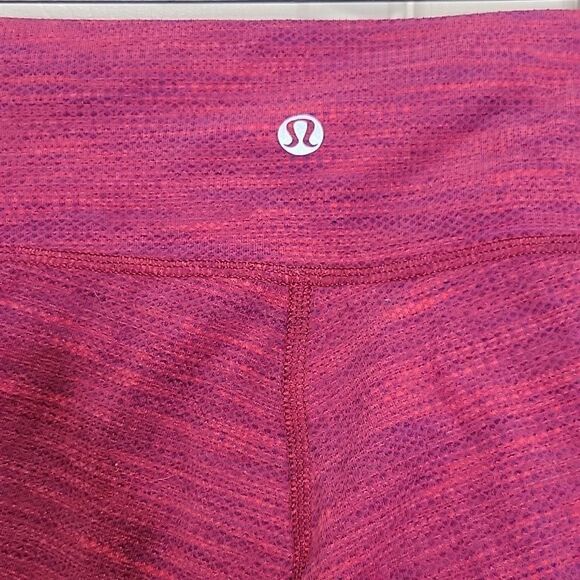Lululemon Pink and Purple Cropped Leggings Size 6 - Picture 3 of 6